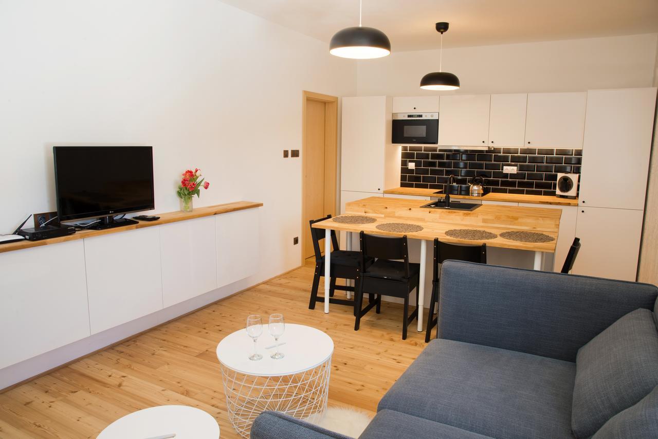 Apartman Portasky Apartment เวลกา อูปา ภายนอก รูปภาพ