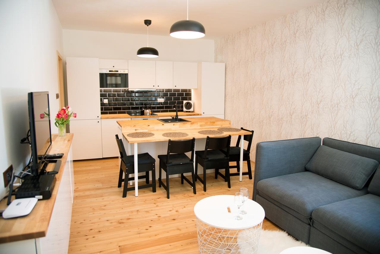 Apartman Portasky Apartment เวลกา อูปา ภายนอก รูปภาพ